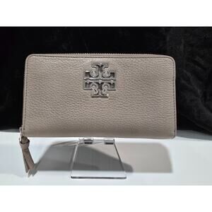 Tory Burch Britten Zip Around Continental Gray Leather Wallet *EUC*